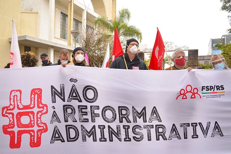 Reforma Administrativa em tramitação no Congresso tem gerado protestos de servidores federais - Luiz Damasceno / CPERS